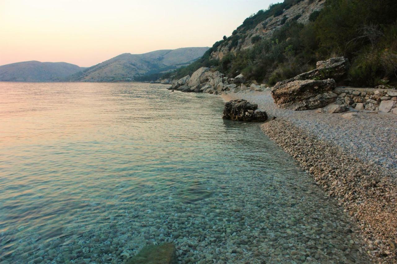 Quercus Apartment Stara Baška المظهر الخارجي الصورة